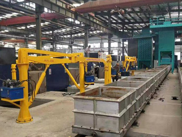 Operador único de manipulación de acero fundido