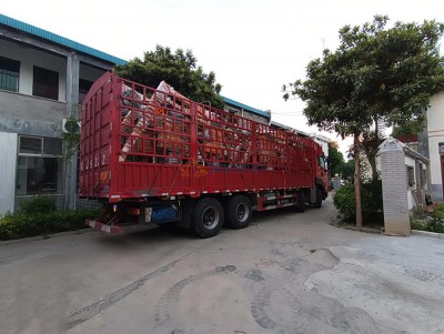 El manipulador de fundición está terminado y está listo para la entrega.